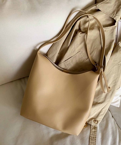 NANEA（ナネア）の「ポーチ付きバッグ（トートバッグ・レディース・ブラック/ベージュ/ブラウン・フリー）」の17枚目の写真