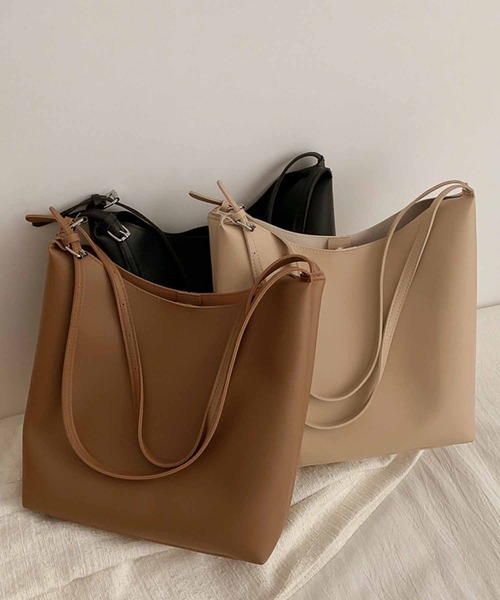 NANEA（ナネア）の「ポーチ付きバッグ（トートバッグ・レディース・ブラック/ベージュ/ブラウン・フリー）」の19枚目の写真