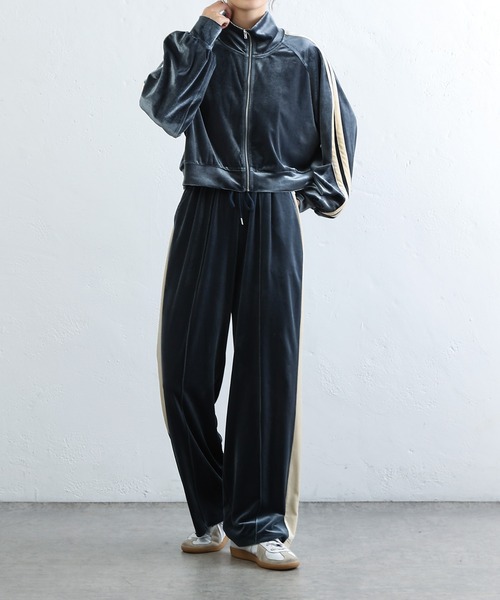 COLONY 2139（コロニートゥーワンスリーナイン）の「ベロアラインショートトラックジャケット/ジャージ（ジャージ・レディース・カーキ/チャコールグレー/ブルー・FREE）」の7枚目の写真