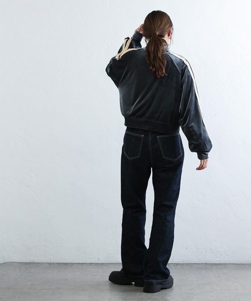 COLONY 2139（コロニートゥーワンスリーナイン）の「ベロアラインショートトラックジャケット/ジャージ（ジャージ・レディース・カーキ/チャコールグレー/ブルー・FREE）」の12枚目の写真