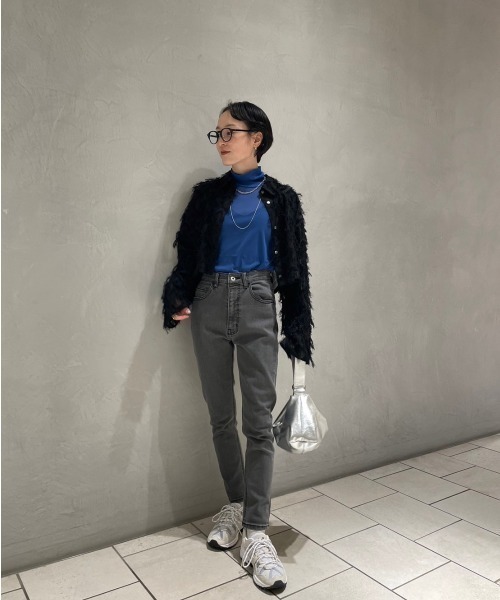 emmi（エミ）の「【emmi atelier】クロップドパンツ（その他パンツ・レディース・ブラック/グレー/シルバー・0/1）」の6枚目の写真