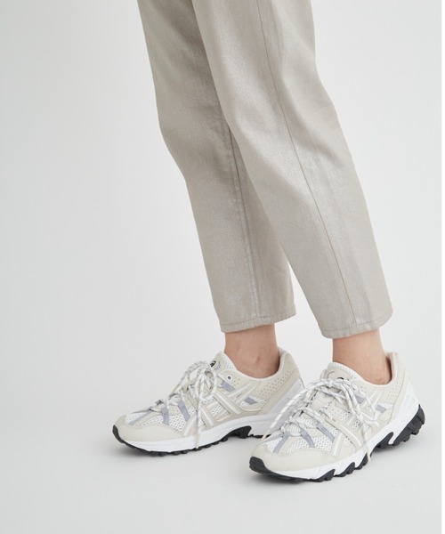 emmi（エミ）の「【emmi atelier】クロップドパンツ（その他パンツ・レディース・ブラック/グレー/シルバー・0/1）」の15枚目の写真