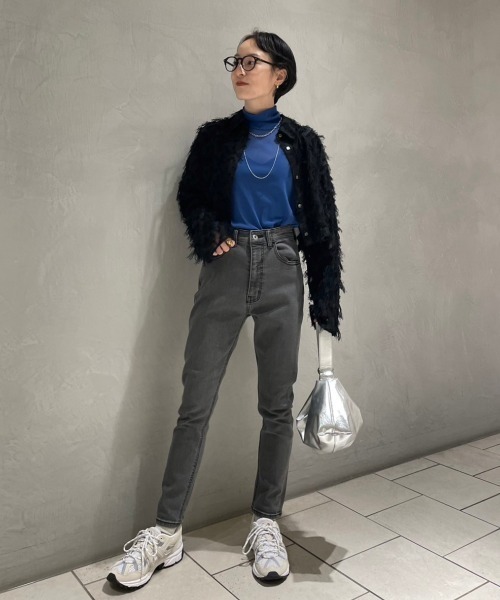 emmi（エミ）の「【emmi atelier】クロップドパンツ（その他パンツ・レディース・ブラック/グレー/シルバー・0/1）」の18枚目の写真