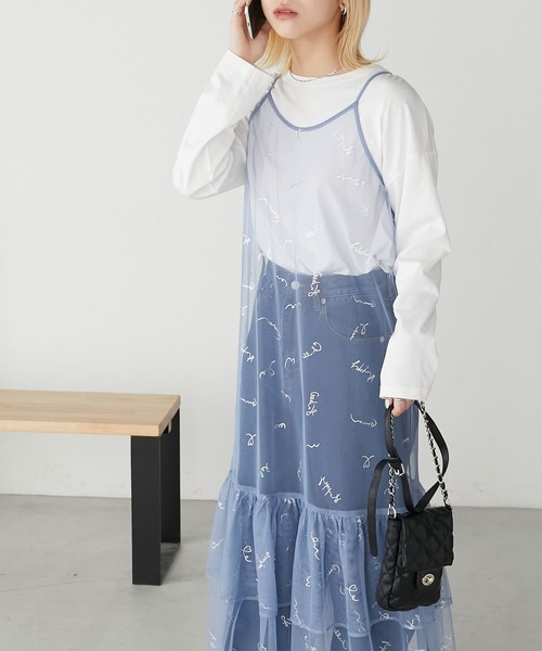 BONLECILL（ボンルシール）の「チュールロゴプリントキャミソールフリルワンピース（ワンピース・レディース・ブルー/チャコールグレー/ピンク/ブラック/アイボリー・FREE）」の4枚目の写真