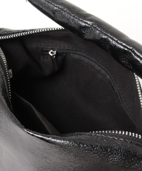 Reurie'（レウリィ）の「メタリックワンハンドルバッグ / metallic one handle bag メタリックバッグ ヴィンテージライク ハンドバッグ ワンショルダー ゴールド シルバー ブラック アンティーク（ハンドバッグ・レディース・アンティークシルバー/ブラック/シルバー・FREE）」の13枚目の写真