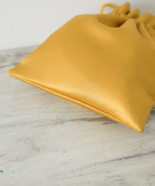 RETRO GIRL(レトロガール)の「3WAY巾着バッグ(ショルダーバッグ・レディース・ブラック/オフホワイト/イエロー・ONE SIZE)」の17枚目の写真