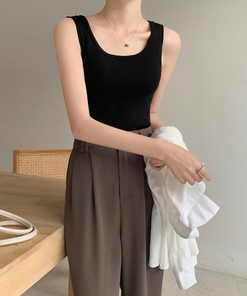 MILAE（ミレ）の「ベーシックリブ編みタンクトップ（タンクトップ・レディース・ホワイト/ブラック/ライトピンク/ライトベージュ/ライトブルー/ライトイエロー・FREE）」の12枚目の写真