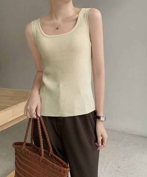 MILAE（ミレ）の「ベーシックリブ編みタンクトップ（タンクトップ・レディース・ホワイト/ブラック/ライトピンク/ライトベージュ/ライトブルー/ライトイエロー・FREE）」の14枚目の写真