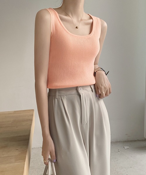 MILAE（ミレ）の「ベーシックリブ編みタンクトップ（タンクトップ・レディース・ホワイト/ブラック/ライトピンク/ライトベージュ/ライトブルー/ライトイエロー・FREE）」の18枚目の写真