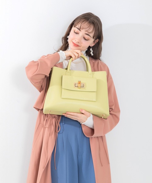 ACCOMMODE(アコモデ)の「バンブーファンクションバッグ(ハンドバッグ・レディース・ライトグリーン/グレイッシュベージュ/ライトブルー・FREE)」の9枚目の写真