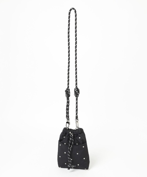 niko and...(ニコアンド)の「オリジナルビジュー巾着ショルダーバッグ(ショルダーバッグ・レディース・ピンク/ブラック/アイボリー/シルバー/チャコール/イエロー・0)」の16枚目の写真