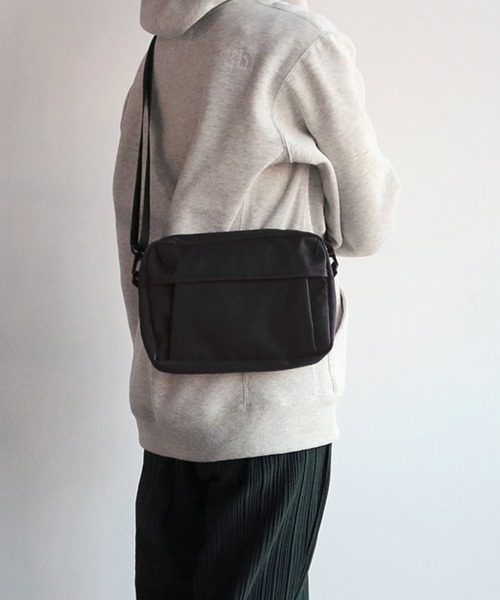 EARTH MADE(アースメイド)の「DETACHABLE 2WAY POUCH BACKPACK / 取外し可能(バックパック/リュック・レディース・ベージュ/ネイビー/オレンジ/ブラウン/カーキ/ブラック/グレー・FREE)」の9枚目の写真