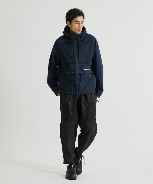 WHITE MOUNTAINEERING(ホワイトマウンテニアリング)の「【White Mountaineering/ ホワイトマウンテニアリング】STRETCH MOUNTAIN PARKA/ストレッチマウンテンパーカー(マウンテンパーカー・メンズ・ネイビー・2/1/000)」の3枚目の写真