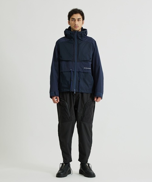WHITE MOUNTAINEERING(ホワイトマウンテニアリング)の「【White Mountaineering/ ホワイトマウンテニアリング】STRETCH MOUNTAIN PARKA/ストレッチマウンテンパーカー(マウンテンパーカー・メンズ・ネイビー・2/1/000)」の18枚目の写真