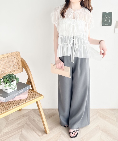 classicalelf(クラシカルエルフ)の「コーデに遊び心をプラスする。前後2WAYチュールギャザーリボントップス(Tシャツ/カットソー・レディース・ブラック/グレイッシュベージュ/グレー/オフホワイト・LARGE/MEDIUM/SMALL/X-LARGE)」の9枚目の写真