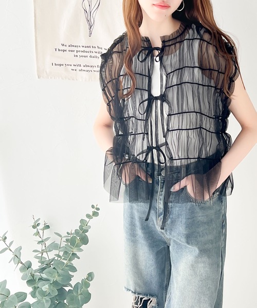 classicalelf(クラシカルエルフ)の「コーデに遊び心をプラスする。前後2WAYチュールギャザーリボントップス(Tシャツ/カットソー・レディース・ブラック/グレイッシュベージュ/グレー/オフホワイト・LARGE/MEDIUM/SMALL/X-LARGE)」の5枚目の写真
