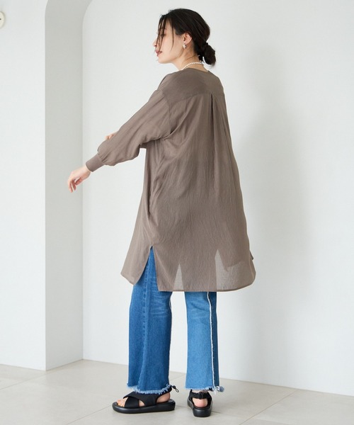 BAYFLOW（ベイフロー）の「【選べる着丈】シアーシャツワンピース（ワンピース・レディース・グレー/ブルー/ピンク/モカ/ピンク系/ネイビー系・X-SMALL/SMALL/MEDIUM）」の7枚目の写真