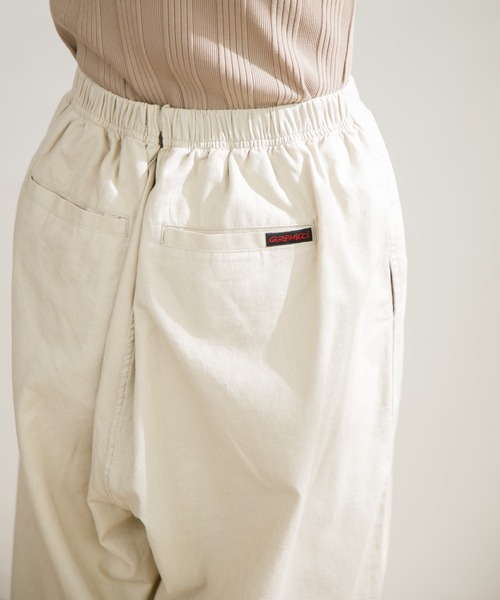 AMERICAN RAG CIE(アメリカンラグシー)の「【日本限定】GRAMICCI COTTON BALLOON PANT(その他パンツ・レディース・ブルー/ブラック/ベージュ・S/M/L)」の19枚目の写真