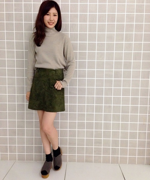 Chico（チコ）の「スエードボックススカート（スカート・レディース・ブラック/キャメル/カーキ・FREE）」の6枚目の写真