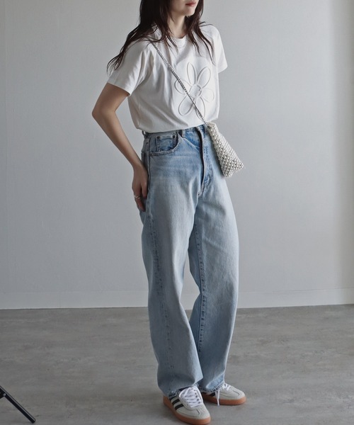 COURO（コウロ）の「エンボスＴシャツ（Tシャツ/カットソー・レディース・ホワイト/ブラック/ホワイト系/ブラック系・M/L）」の10枚目の写真