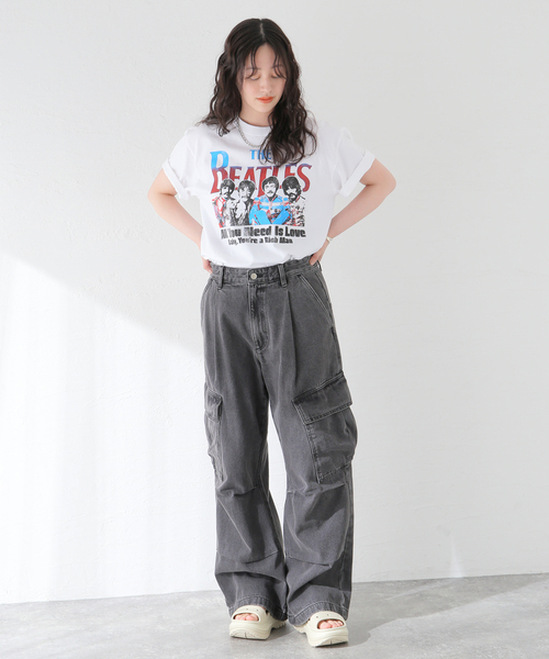 JOINT WORKS(ジョイントワークス)の「【THE BEATLES/ビートルズ】 ALL YOU NEED IS LOVE(Tシャツ/カットソー・メンズ・ブラック/ホワイト・MEDIUM/LARGE)」の6枚目の写真
