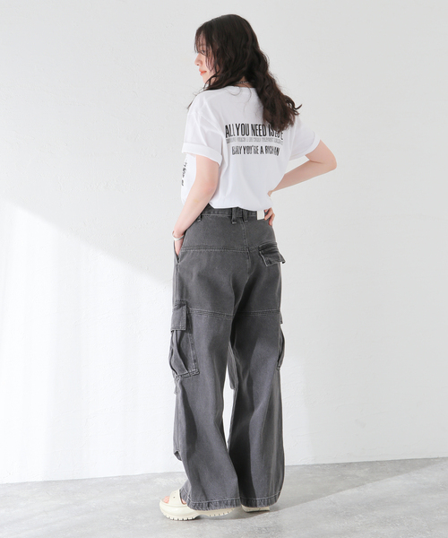 JOINT WORKS(ジョイントワークス)の「【THE BEATLES/ビートルズ】 ALL YOU NEED IS LOVE(Tシャツ/カットソー・メンズ・ブラック/ホワイト・MEDIUM/LARGE)」の7枚目の写真