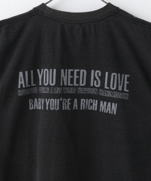 JOINT WORKS(ジョイントワークス)の「【THE BEATLES/ビートルズ】 ALL YOU NEED IS LOVE(Tシャツ/カットソー・メンズ・ブラック/ホワイト・MEDIUM/LARGE)」の13枚目の写真