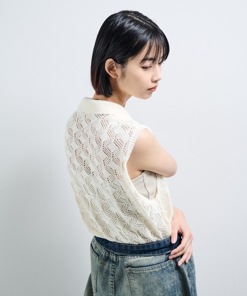MERLOT（メルロー）の「透かし編みポロベスト（ポロシャツ・レディース・ブラック/ナチュラル・FREE）」の14枚目の写真