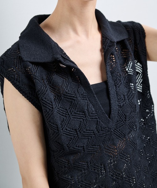 MERLOT（メルロー）の「透かし編みポロベスト（ポロシャツ・レディース・ブラック/ナチュラル・FREE）」の22枚目の写真