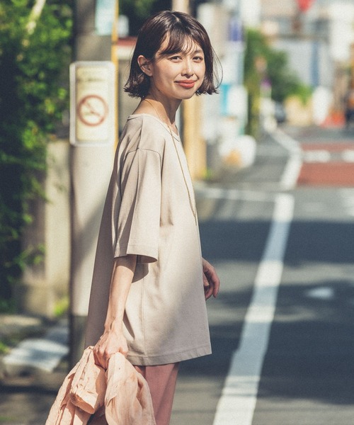 studio CLIP（スタディオクリップ）の「【イージーケア/接触冷感/部屋干し菌抑制】USAコットン選べるTシャツ（Tシャツ/カットソー・レディース・ブラック/オフホワイト/その他4/その他1/その他2/その他3/ベージュ/ライトグリーン/その他5/その他6・MEDIUM/LARGE）」の3枚目の写真