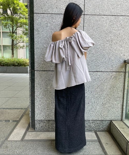 AIC.（エーアイシー）の「2WAYバックリボンオフショルトップス（シャツ/ブラウス・レディース・モカ/チャコールグレー・FREE）」の18枚目の写真