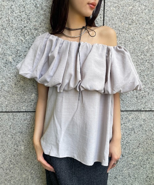 AIC.（エーアイシー）の「2WAYバックリボンオフショルトップス（シャツ/ブラウス・レディース・モカ/チャコールグレー・FREE）」の12枚目の写真