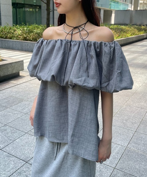 AIC.（エーアイシー）の「2WAYバックリボンオフショルトップス（シャツ/ブラウス・レディース・モカ/チャコールグレー・FREE）」の5枚目の写真