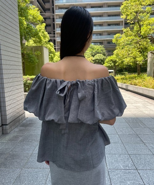 AIC.（エーアイシー）の「2WAYバックリボンオフショルトップス（シャツ/ブラウス・レディース・モカ/チャコールグレー・FREE）」の7枚目の写真