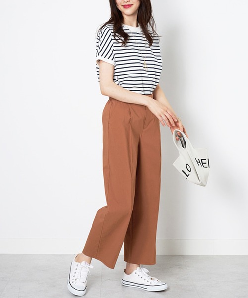 BELLUNA PLUS(ベルーナ)の「麻入りストレッチタックワイドパンツ60丈(その他パンツ・レディース・テラコッタ/ブラック/グレイッシュベージュ/ライラック・SMALL/MEDIUM/LARGE/X-LARGE)」の12枚目の写真