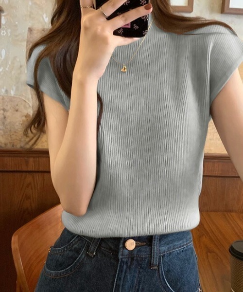 AMELY(エミリー)の「ハイネックサマーニット(Tシャツ/カットソー・レディース・ホワイト/アイボリー/ブラック/グレー/ベージュ・フリー)」の4枚目の写真