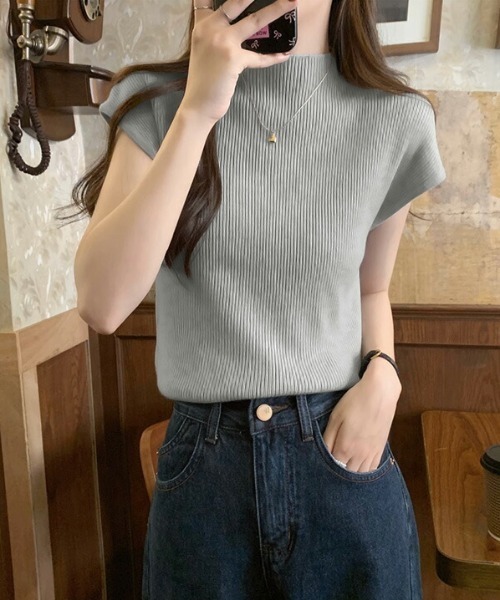 AMELY(エミリー)の「ハイネックサマーニット(Tシャツ/カットソー・レディース・ホワイト/アイボリー/ブラック/グレー/ベージュ・フリー)」の10枚目の写真