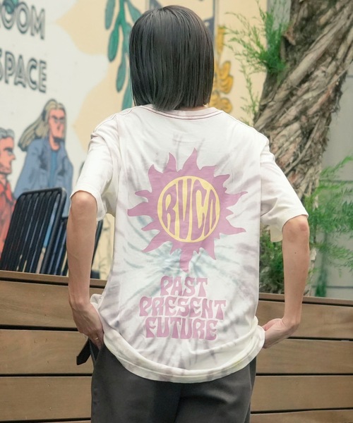 RVCA(ルーカ)の「RVCA メンズ TIEDYE SUN STAMP Tシャツ 【2024年夏モデル】/ルーカ総柄タイダイ半袖Tシャツ(Tシャツ/カットソー・メンズ・グリーン/マルチ/ブラック系その他・SMALL/MEDIUM/LARGE/X-LARGE)」の22枚目の写真