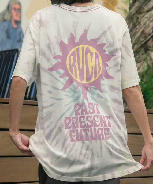 RVCA(ルーカ)の「RVCA メンズ TIEDYE SUN STAMP Tシャツ 【2024年夏モデル】/ルーカ総柄タイダイ半袖Tシャツ(Tシャツ/カットソー・メンズ・グリーン/マルチ/ブラック系その他・SMALL/MEDIUM/LARGE/X-LARGE)」の21枚目の写真