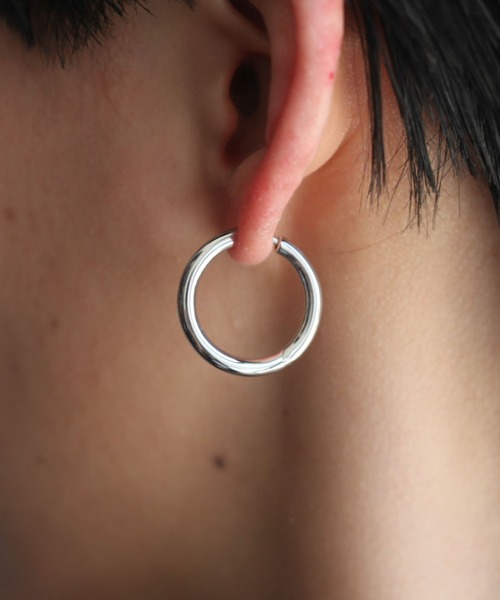 TOM WOOD（トムウッド）の「【TOMWOOD】Classic Hoop Medium