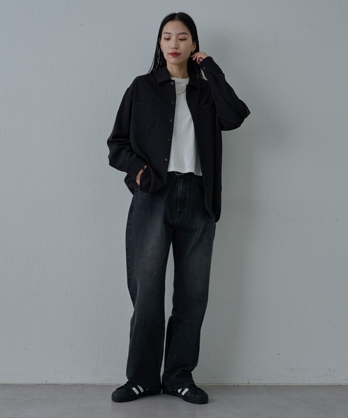 COLONY 2139（コロニートゥーワンスリーナイン）の「サステナブルストレッチイージー長袖シャツ（シャツ/ブラウス・メンズ・ブラック/グレイッシュベージュ/チャコールグレー・MEDIUM/LARGE）」の20枚目の写真