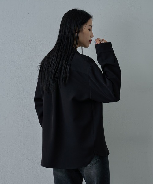 COLONY 2139（コロニートゥーワンスリーナイン）の「サステナブルストレッチイージー長袖シャツ（シャツ/ブラウス・メンズ・ブラック/グレイッシュベージュ/チャコールグレー・MEDIUM/LARGE）」の6枚目の写真