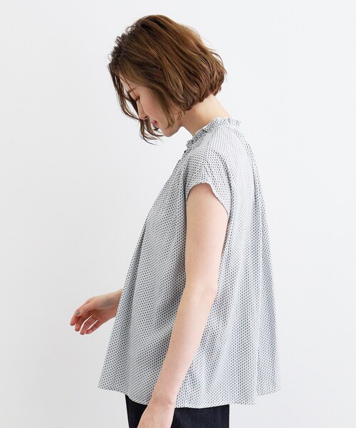 grove（グローブ）の「◆＜ご自宅で洗える＞ヴィンテージサテンフレンチブラウス（シャツ/ブラウス・レディース・ホワイト系7/ホワイト系3/チャコール/ブルーグリーン/オフホワイト・02/03/04/01/05）」の12枚目の写真