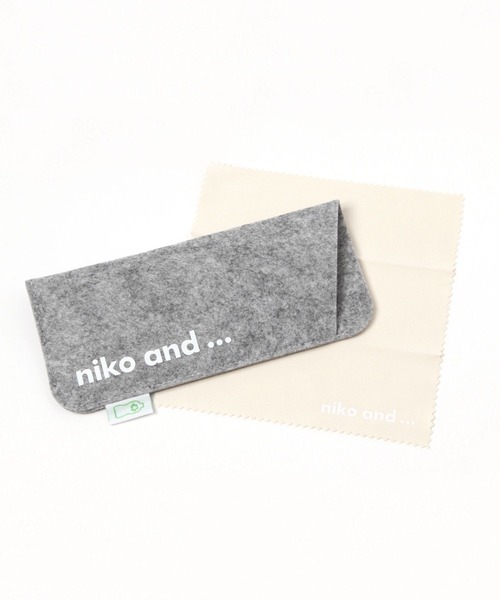 niko and...(ニコアンド)の「オリジナルスクエアサングラス&伊達メガネ(メガネ・レディース・ブラック/ライトブルー/ベージュ/ブラウン・FREE)」の15枚目の写真