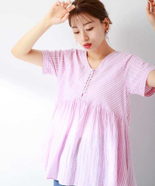 URBAN RESEARCH Sonny Label(アーバンリサーチサニーレーベル)の「ドビーストライプコットンブラウス(シャツ/ブラウス・レディース・ブルー/ミント/レッド系その他・FREE)」の1枚目の写真