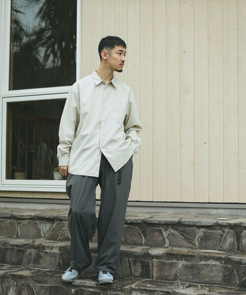 Gramicci(グラミチ)の「Gramicci / 別注 ナイロン ワイド パンツ(その他パンツ・メンズ・ブラック/チャコールグレー・SMALL/MEDIUM/LARGE/X-LARGE)」の7枚目の写真