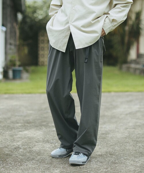 Gramicci(グラミチ)の「Gramicci / 別注 ナイロン ワイド パンツ(その他パンツ・メンズ・ブラック/チャコールグレー・SMALL/MEDIUM/LARGE/X-LARGE)」の10枚目の写真