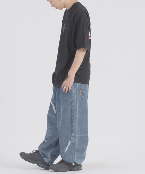 RE730(アールイーセブンサーティー)の「【RE730】十字薔薇モチーフ 半袖ビッグシルエットTシャツ(Tシャツ/カットソー・メンズ・ブラック/チャコールグレー・LARGE/MEDIUM)」の16枚目の写真