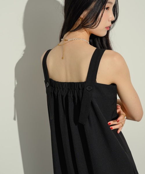 NEUNA（ヌナ）の「ストレートサロペット（サロペット/オーバーオール・レディース・ブラック/グレー・FREE/S）」の4枚目の写真