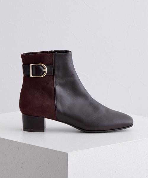 HIMIKO(ヒミコ)の「【Made in Japan】サイドバックルショートブーツ/641407(ブーツ・レディース・ブラウン/ブラック/ブラック系その他/ダークブラウン・25.0cm/24.0cm/23.0cm/24.5cm/23.5cm/22.5cm/21.5cm/22.0cm/25.5cm/26.5cm/26.0cm)」の3枚目の写真